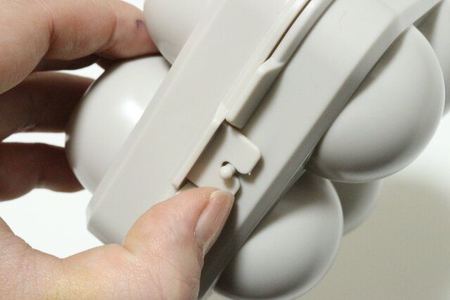 ダイソーの持ち運びやすいSOLOX 卵を衝撃から守るエッグケース（4個用）