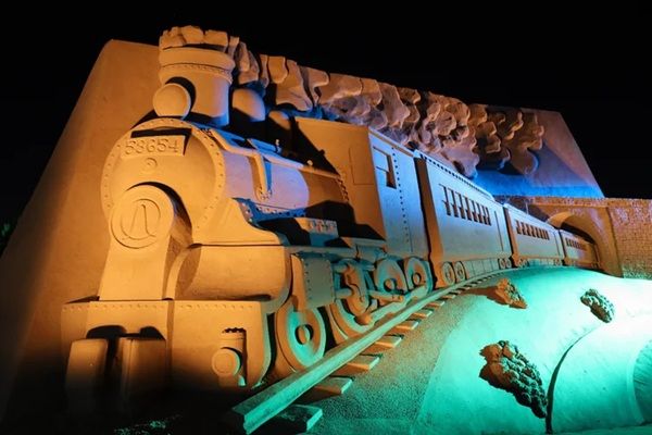 【福岡県芦屋町】28の砂像が登場する「あしや砂像展2025 ～時空を超えて～ 恐竜」開催！AR撮影体験も