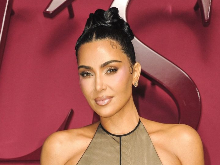 キム・カーダシアンの娘の投稿が物議 （C）AFLO width=