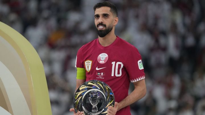 「教育とスポーツこそが、ガザが生き返る道」カタール代表主将がパレスチナに寄付、学校・体育館を建設へ