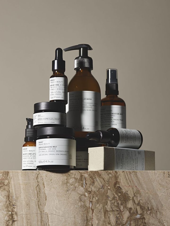 この冬、“センスいい人”が選ぶギフトはEVOLVE。英国発オーガニックのホリデー限定ボックスが美しすぎる