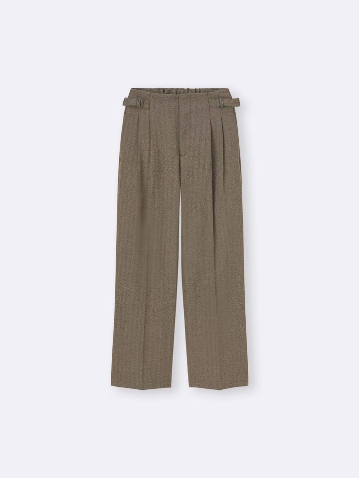 画像2: 出典：GU