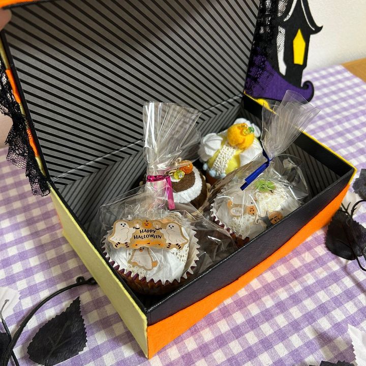 100均材料で！ハロウィンBOX