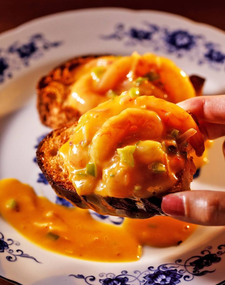 飯田橋『ワインと日本酒のお店 Le Ginglet』の「甘エビのブルスケッタ」