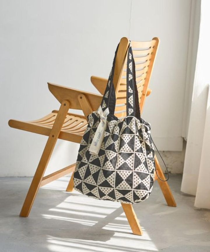 画像1: 出典：and ST