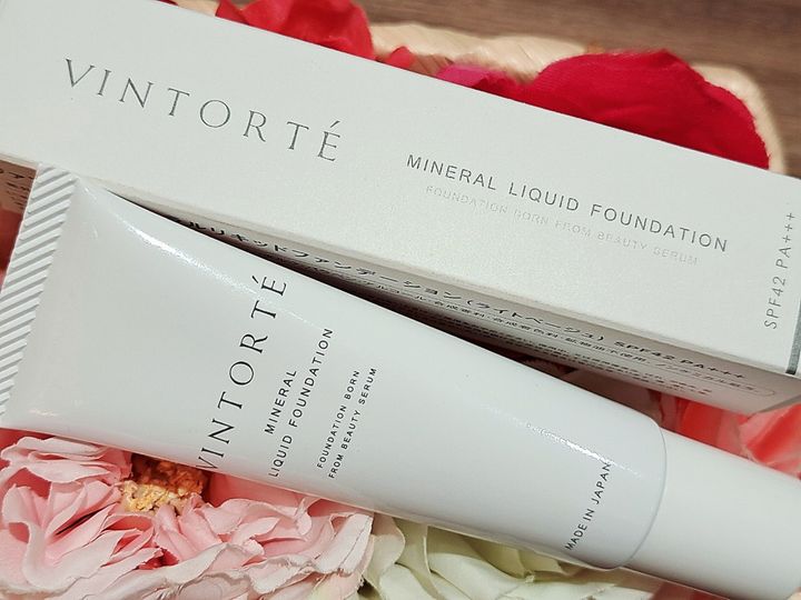 「美容液ミネラルリキッドファンデーション」とは？