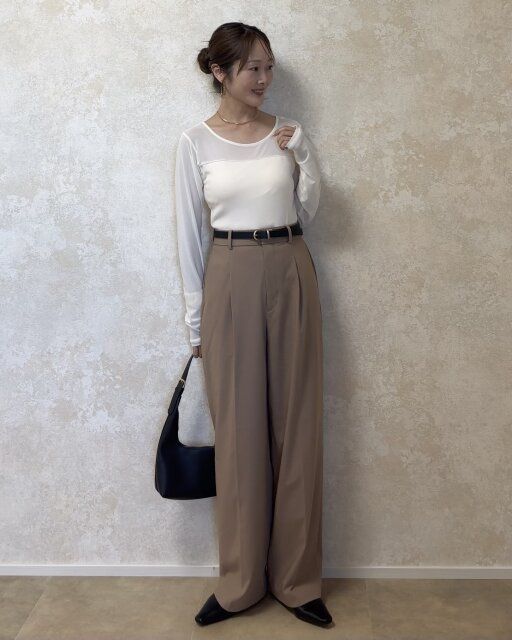 着回しコーデ④シアーで抜け感を出したキレイめコーデ