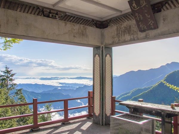 【埼玉県秩父市】紅葉の三峯神社と道の駅大滝温泉を巡るバスツアー開催！崩落事故後の大滝地区を応援