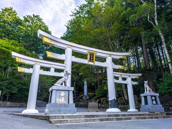 【埼玉県秩父市】紅葉の三峯神社と道の駅大滝温泉を巡るバスツアー開催！崩落事故後の大滝地区を応援