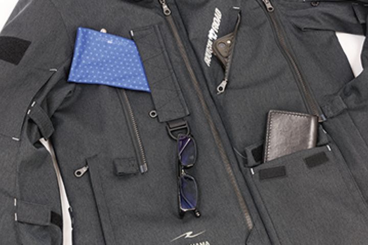 2WAYで使える！プリマロフトRダブルフェイスジャケットがライダーの新定番