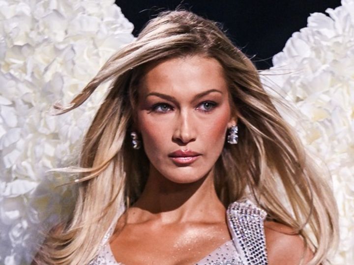 ベラ・ハディッド、「ヴィクシーショー」での姿を心配したファンの投稿に直接反応 （C）Zeta Image width=