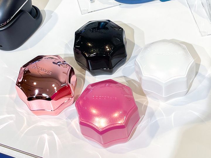 ハンディ型マッサージ機でお馴染み“ドクターエア”からこだわり抜いたコンパクトなビューティー製品新登場！イケオジになった林先生が美の伝道師に!?