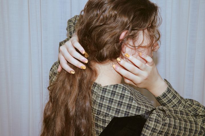 指先に秋みっけ！この秋真似したくなるおしゃれなネイルデザイン3選