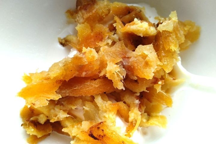 焼きいもを加える