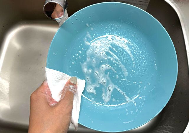 水で泡立つキッチンクロス（洗剤付、15枚） 使用例