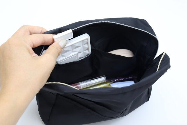 マチ付ポーチ 内ポケット