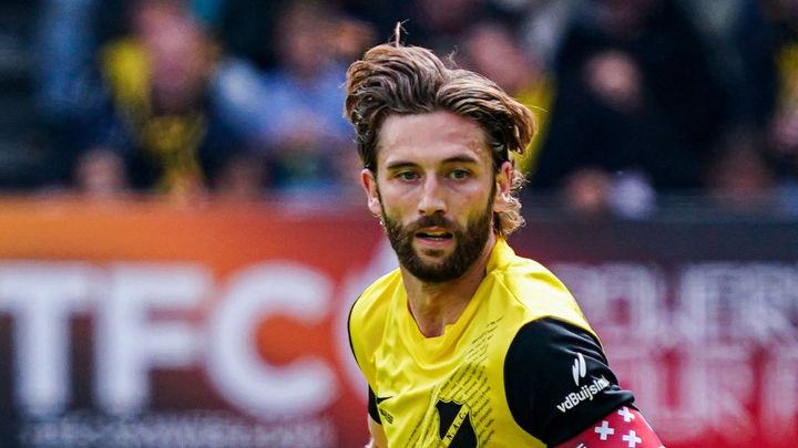 「人は本当に礼儀正しい」同胞選手を訪ねてオランダ人ファンが来日、日本のサポーターは「我々と全然違う」