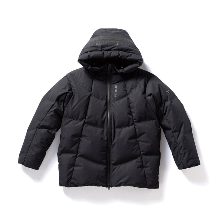 モレリア40周年記念！ミズノが発売した「全世界100着限定生産」「11万円」のダウンジャケットがすごい