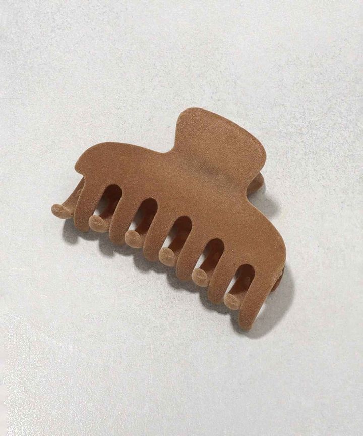 画像1: 出典：3COINS