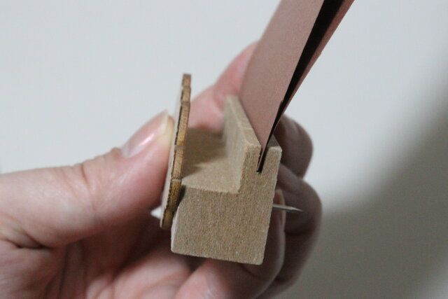 壁掛けお札スタンド 使用方法