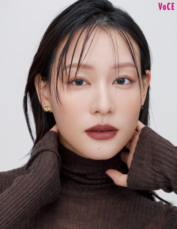 抜け感を残しながら、凛とした大人顔に／花山瑞貴さん