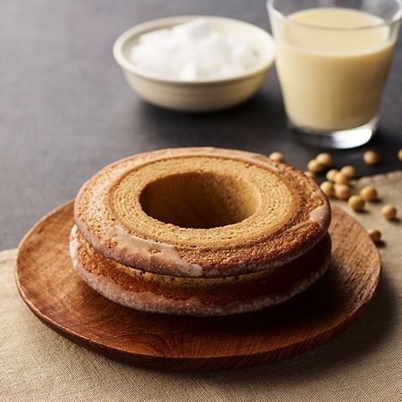 仏産発酵バターを贅沢に使用したこだわりのバウムクーヘン「BAUMKUWAHEN?」誕生