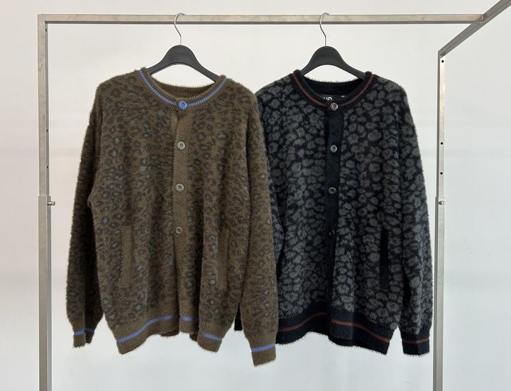 画像: 【UG】シャギークルーネックカーディガン UNDERCOVER 各¥3,990 www.gu-global.com