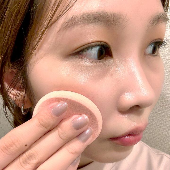 ポーチの中身 アルビオンフラルネ モイストリタッチクリーム レビュー