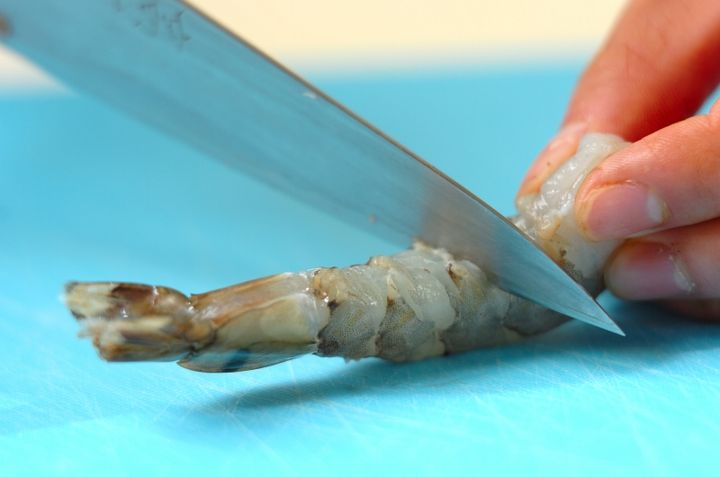 エビフライの下準備1