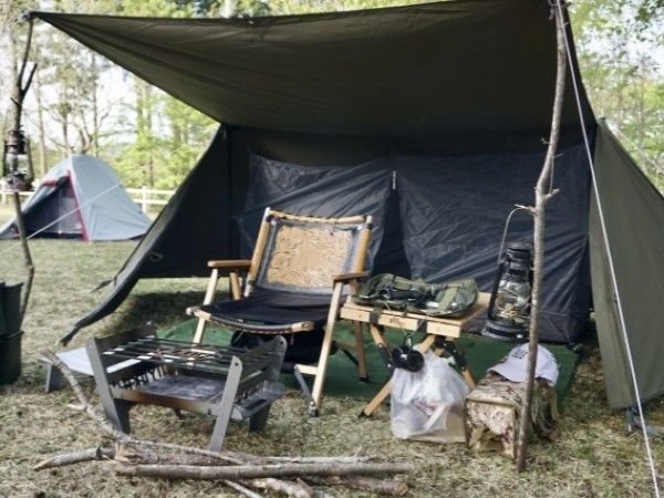 オープン式カーサイドタープは車中泊＆デイキャンプに超最適！おすすめ5選を紹介