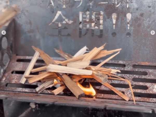 オープン式カーサイドタープは車中泊＆デイキャンプに超最適！おすすめ5選を紹介