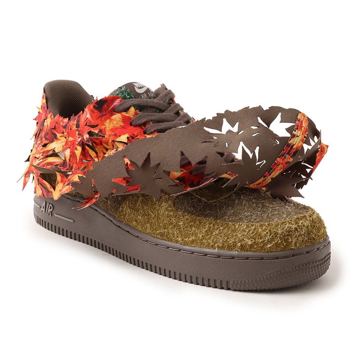 ナイキの「エア フォース 1 ’07 LX」¥19,800