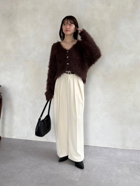 2025秋シャギーニットカーディガン大人のきれいめスタイル