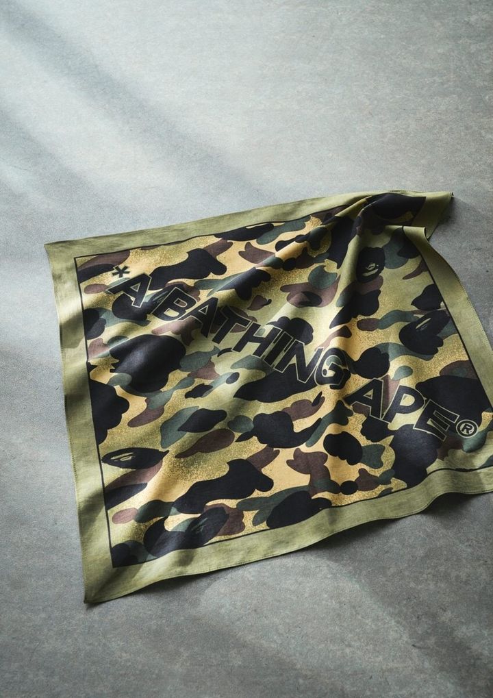 smart12月号の特別付録 A BATHING APE® 1ST CAMOアニバーサリーバンダナ