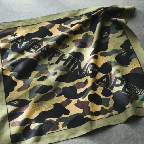 エイプとsmartが創刊30周年記念号でコラボ！“MIXED 1ST CAMO”アニバーサリーバンダナが付録に【smart12月号】