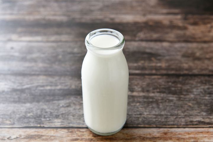 「牛乳で乾杯」を条例に