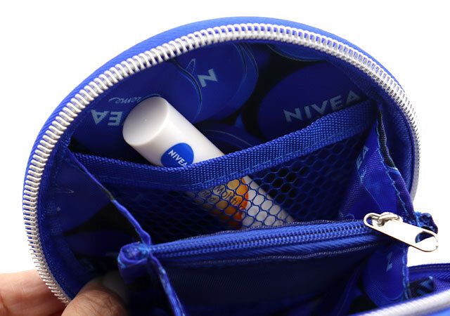 宝島社付録ニベア青缶ポーチメッシュポケット