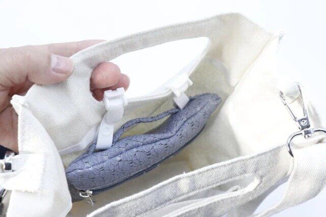 ダイソーの移動ポケット横型 レース柄2