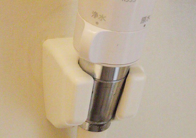 キャンドゥ シャワーヘッドのクルッと変な向き解消リング 6個入 使用例