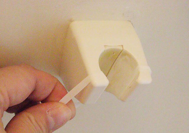 キャンドゥ シャワーヘッドのクルッと変な向き解消リング 6個入 使い方