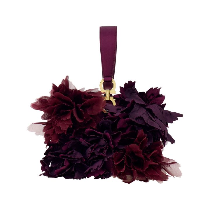 バッグ 本体 H15.5cm ￥286,000／FERRAGAMO（フェラガモ・ジャパン）