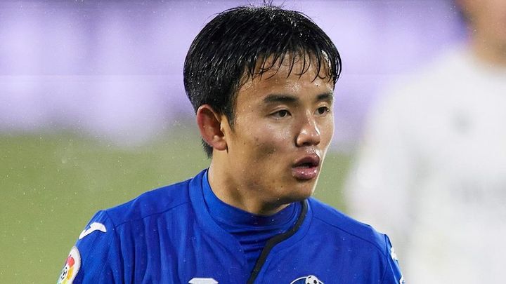 愛情とユーモア！？久保建英、古巣の最多出場記録更新へのお祝いメッセが話題