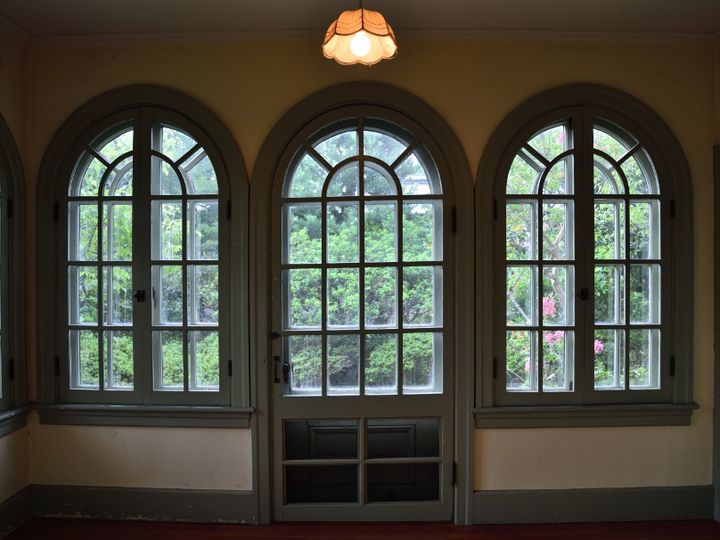 サンルーム。庭園から直接入ることもできる