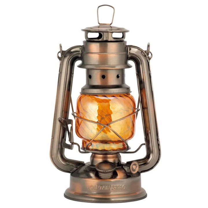 UW-506 CS オイルランタン〈中〉（ブロンズ）4950円、UK-5016 CSオイルランタン〈中〉用ホヤアンティークアンバーオープン価格（キャプテンスタッグ）