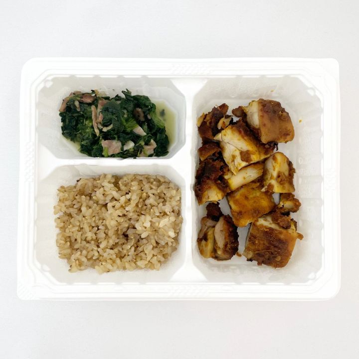 ダイエット、ボディメイク、冷凍弁当、宅配冷凍弁当、スパイシータンドリーチキンセット、マッスルデリ、試食