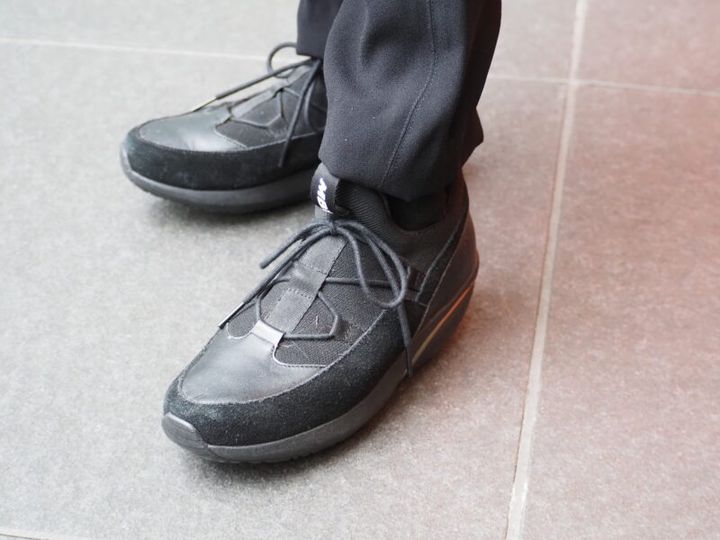 機能性スニーカー