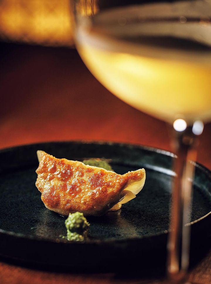 広尾『味のなかむら』の「セロリ餃子」