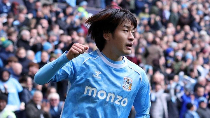 29歳の元日本代表MF、英2部で1ゴール1アシストの活躍！世界的スターだった監督も称賛