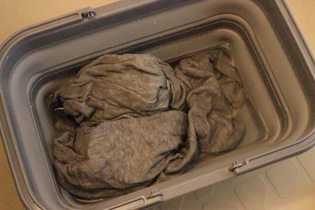 ダイソーの折りたたみソフトバスケット（9.35L）7