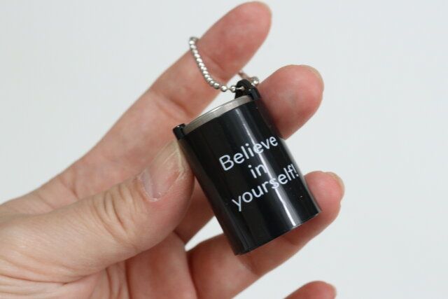 キャンドゥ 100円玉専用コインケース モノクロ